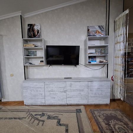 Guest House 15A كوتايسي المظهر الخارجي الصورة