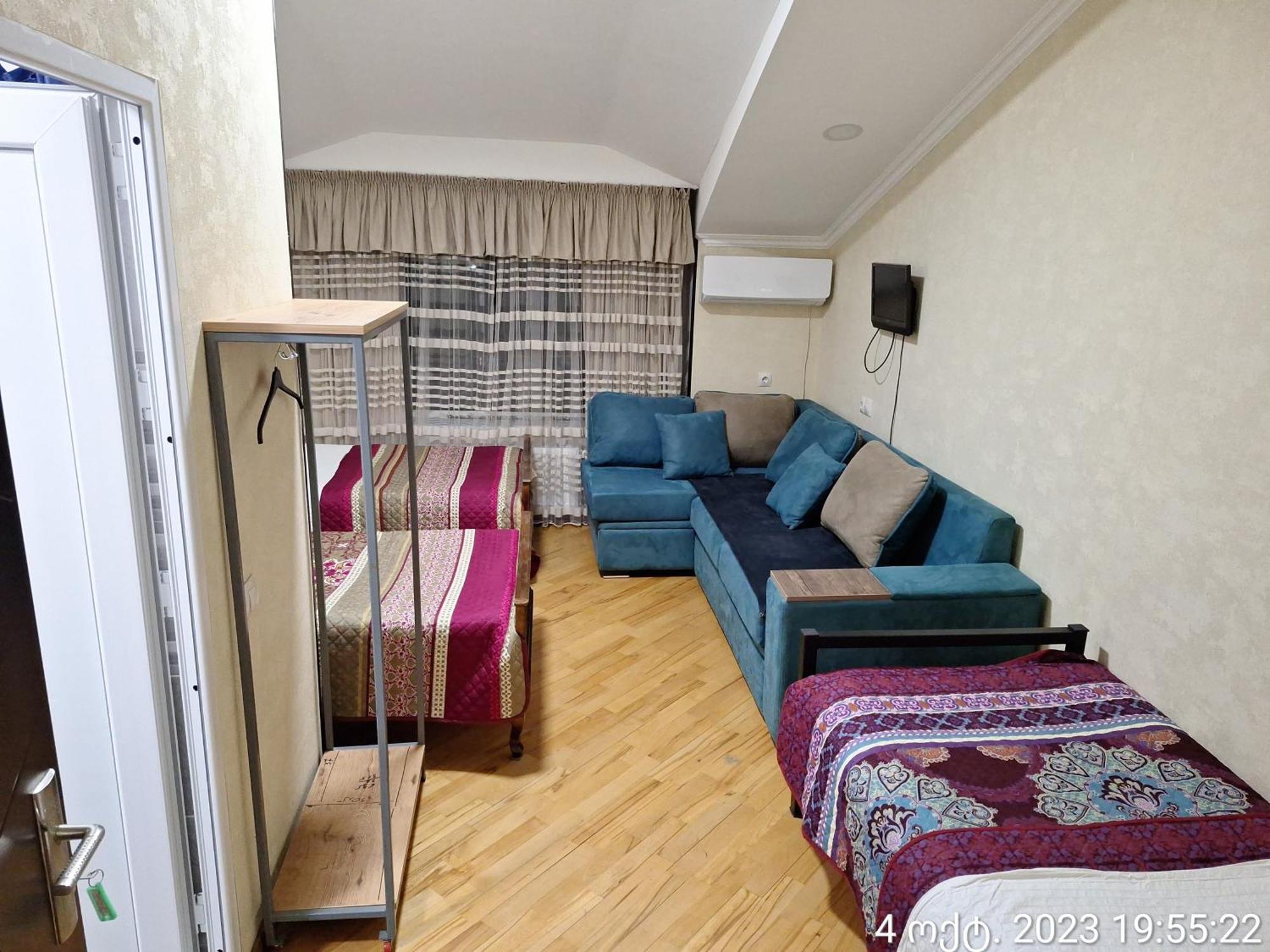 Guest House 15A كوتايسي المظهر الخارجي الصورة