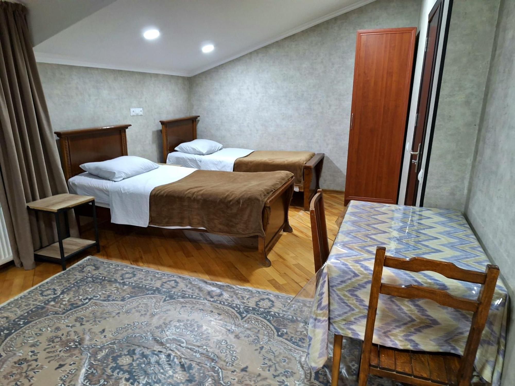 Guest House 15A كوتايسي المظهر الخارجي الصورة